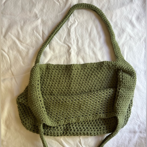 Hand Crocheted Green Market Bag - Picture 3 of 3
